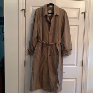Trench/Rain Coat